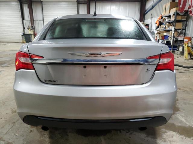 Photo 6 from auction – 2013 CHRYSLER 200 TOURIN with VIN 1C3CCBBG4DN718013