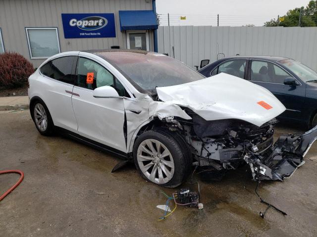 Photo 4 from auction – 2017 TESLA MODEL X with VIN 5YJXCBE22HF035678