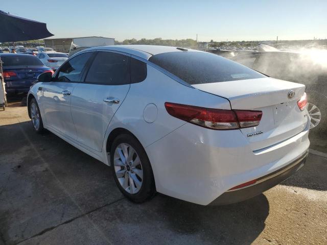 Photo 2 from auction – 2016 KIA OPTIMA EX with VIN 5XXGU4L32GG074593