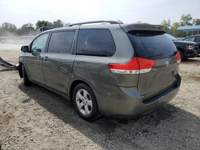 Photo 2 from auction – 2013 TOYOTA SIENNA LE with VIN 5TDKK3DC4DS346211