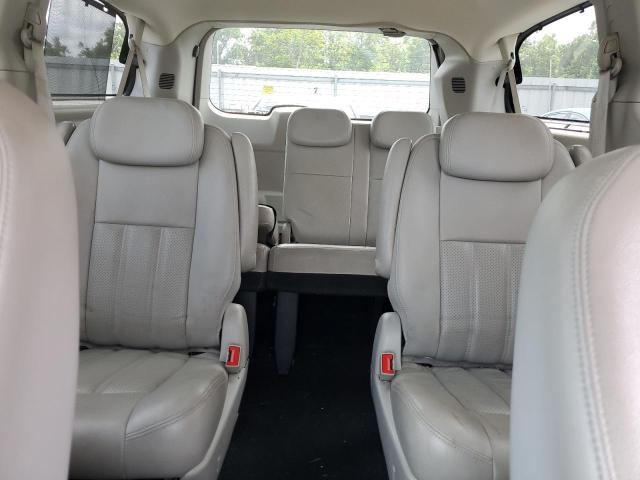 Photo 10 from auction – 2010 CHRYSLER TOWN & COU with VIN 2A4RR8DX2AR387560