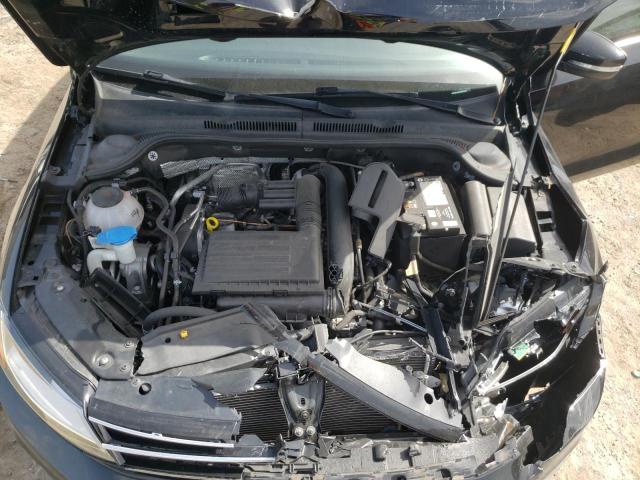 Photo 11 from auction – 2018 VOLKSWAGEN JETTA SE with VIN 3VWDB7AJ0JM245002