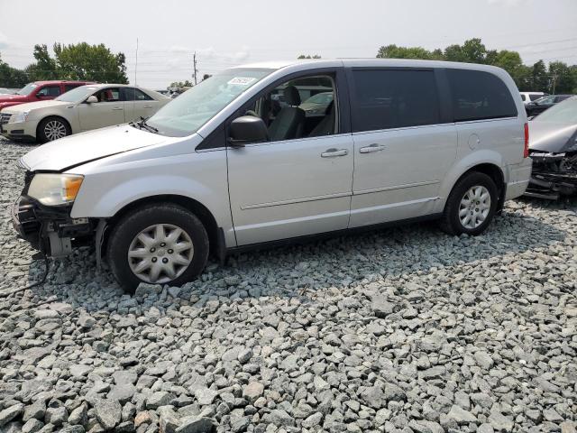 CHRYSLER TOWN & COU 2010 with VIN 2A4RR4DE6AR152716 - Photo from auction