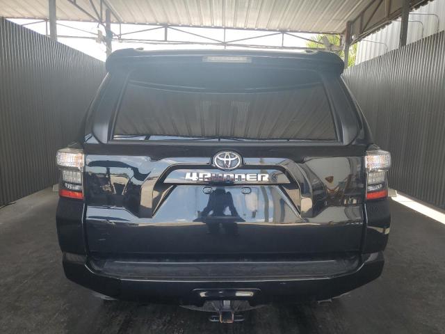 Photo 6 from auction – 2022 TOYOTA 4RUNNER SR with VIN JTEEU5JRXN5253157