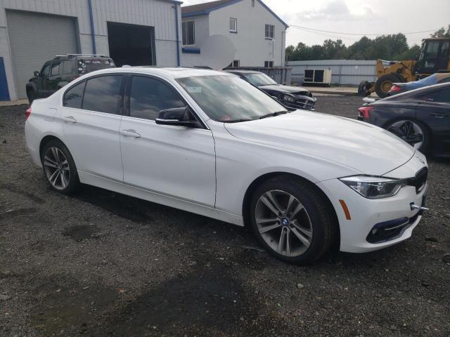Photo 4 from auction – 2017 BMW 330 XI with VIN WBA8D9C32HA005088