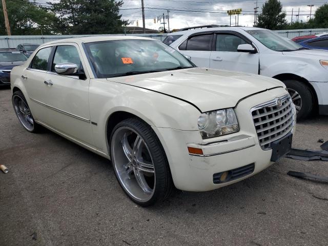 Photo 4 from auction – 2010 CHRYSLER 300 TOURIN with VIN 2C3CA5CV0AH106173