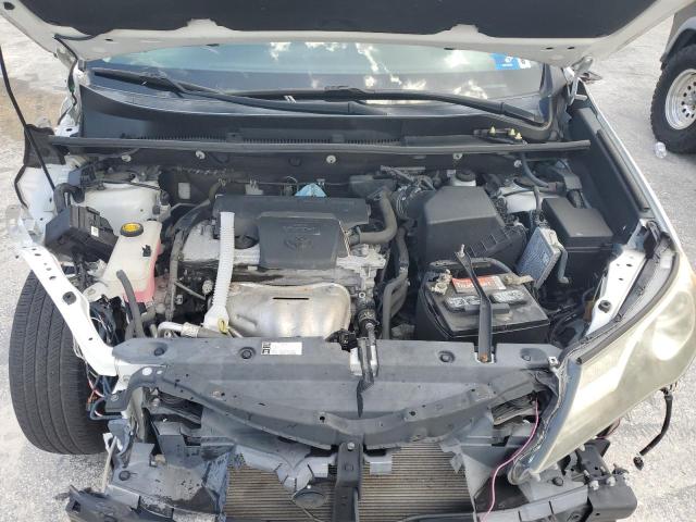 Photo 11 from auction – 2015 TOYOTA RAV4 LE with VIN 2T3BFREV0FW357795