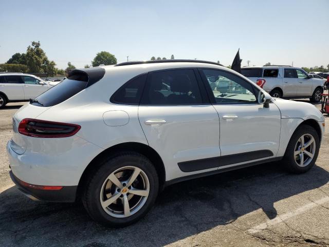 Photo 3 from auction – 2017 PORSCHE MACAN with VIN WP1AA2A58HLB06356