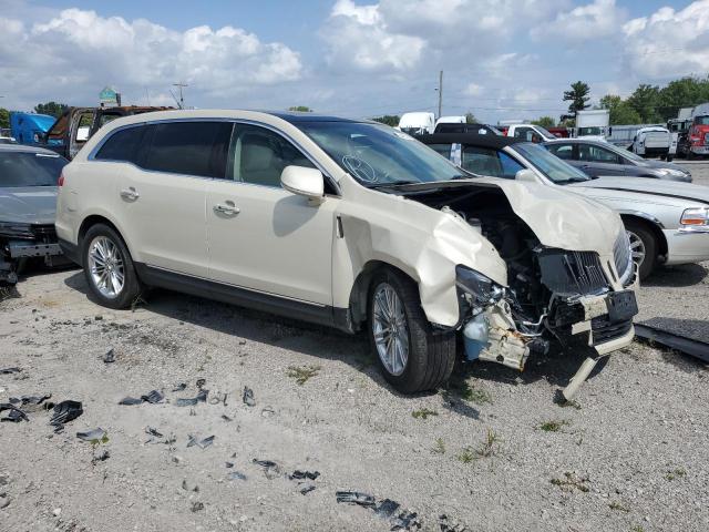 Photo 4 from auction – 2016 LINCOLN MKT with VIN 2LMHJ5AT2GBL01934