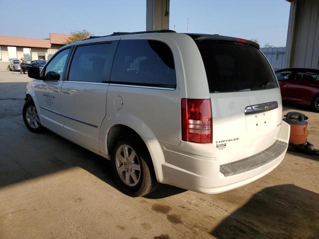 Photo 2 from auction – 2010 CHRYSLER TOWN & COU with VIN 2A4RR5D19AR421102