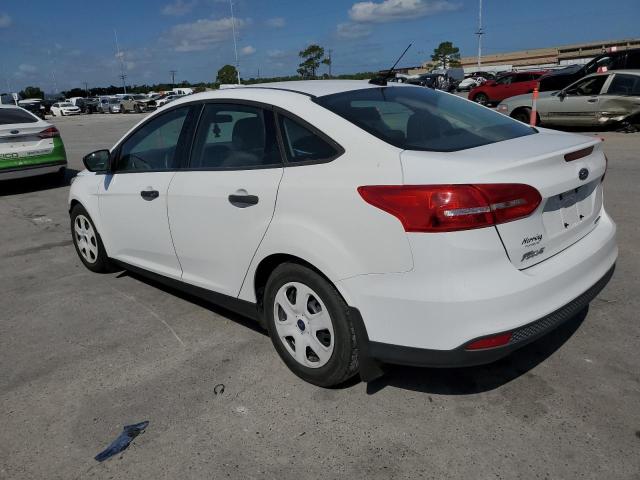 Photo 2 from auction – 2015 FORD FOCUS S with VIN 1FADP3E24FL311503