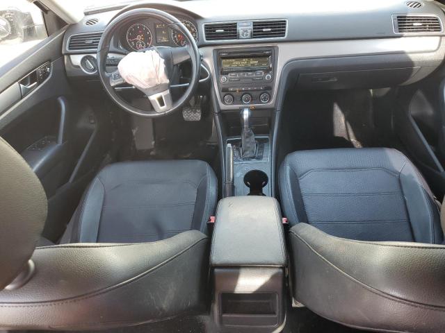 Photo 8 from auction – 2015 VOLKSWAGEN PASSAT S with VIN 1VWAT7A33FC066995