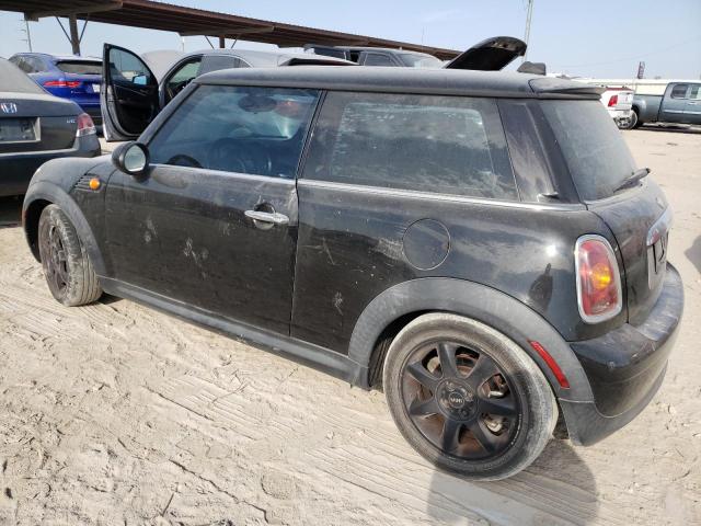 Photo 2 from auction – 2010 MINI COOPER with VIN WMWMF3C57ATZ21721