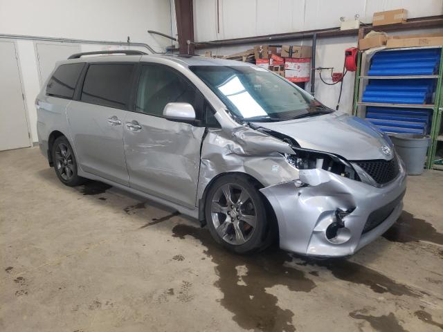 Photo 4 from auction – 2016 TOYOTA SIENNA SE with VIN 5TDXK3DC7GS765910