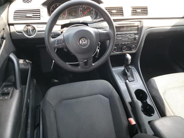 Photo 8 from auction – 2015 VOLKSWAGEN PASSAT S with VIN 1VWAS7A3XFC074093