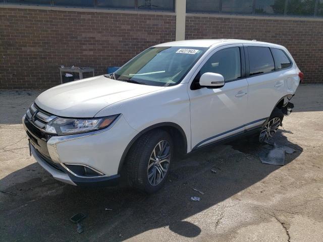 MITSUBISHI OUTLANDER 2018 with VIN JA4AZ3A33JZ038513 - Photo from auction