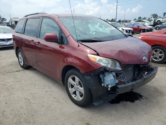 Photo 4 from auction – 2012 TOYOTA SIENNA BAS with VIN 5TDKA3DC8CS010675