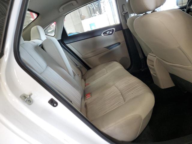 Photo 10 from auction – 2016 NISSAN SENTRA S with VIN 3N1AB7AP3GL670161