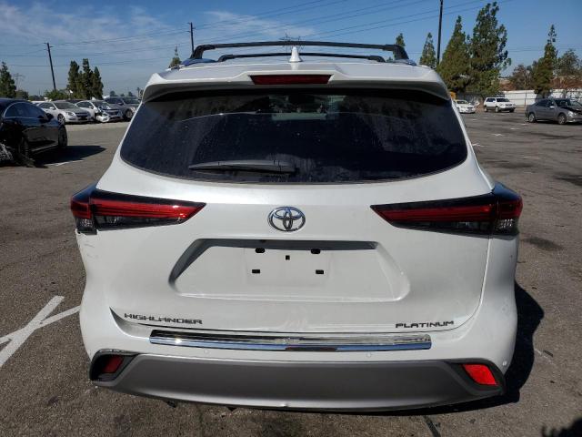 صورة رقم 6 من المزاد - 2022 TOYOTA HIGHLANDER مع VIN 5TDFZRAH4NS130201