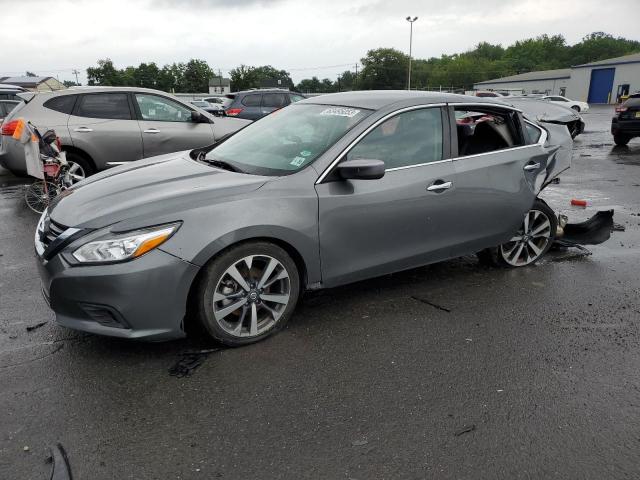 NISSAN ALTIMA 2.5 2017 with VIN 1N4AL3AP1HC143984 - Photo from auction