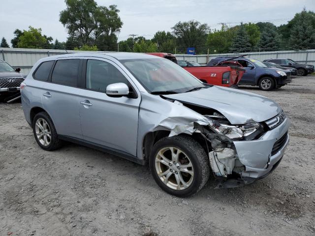 Photo 4 from auction – 2014 MITSUBISHI OUTLANDER with VIN JA4AZ3A39EZ010897