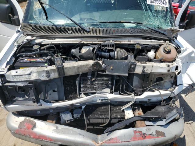 Photo 12 from auction – 2000 FORD ECONOLINE with VIN 1FTRE1425YHB65601