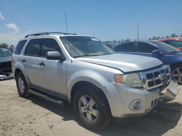 Photo 4 from auction – 2010 FORD ESCAPE XLT with VIN 1FMCU0D73AKB64420