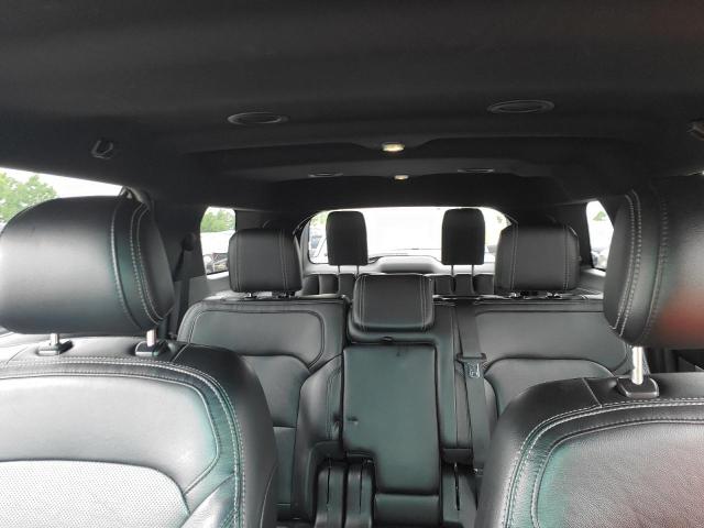 Photo 10 from auction – 2017 FORD EXPLORER L with VIN 1FM5K8F88HGB80337