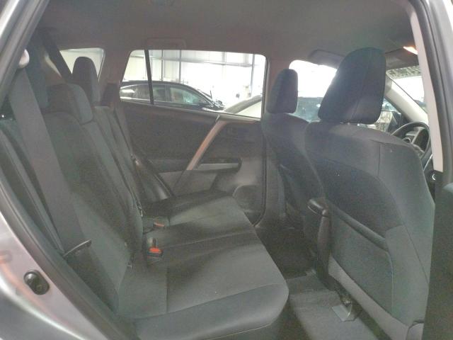Photo 11 from auction – 2017 TOYOTA RAV4 LE with VIN 2T3BFREV4HW663112