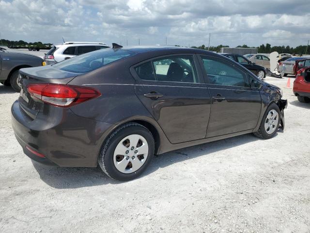 Photo 3 from auction – 2017 KIA FORTE LX with VIN 3KPFK4A77HE078334