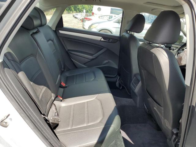 Photo 10 from auction – 2012 VOLKSWAGEN PASSAT SE with VIN 1VWBP7A39CC069338