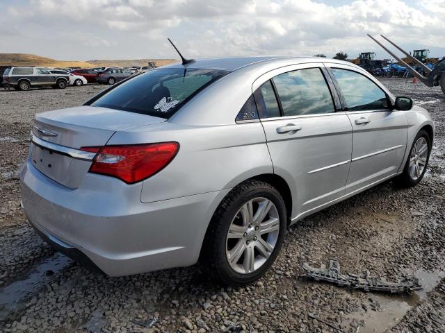 Photo 3 from auction – 2012 CHRYSLER 200 LX with VIN 1C3CCBAB8CN316919