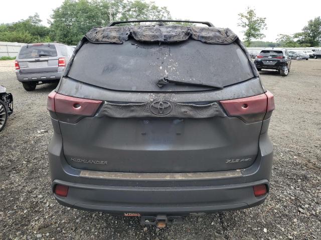 Photo 6 from auction – 2018 TOYOTA HIGHLANDER with VIN 5TDJZRFH9JS497916