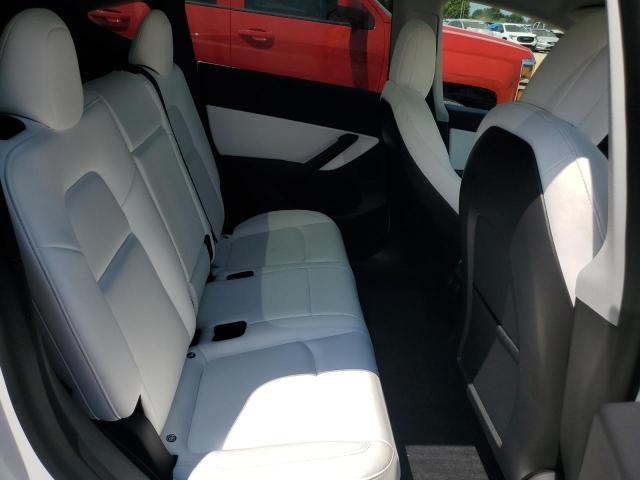 Снимка 11 от търг – 2022 TESLA MODEL Y с VIN 7SAYGDEE2NF314092