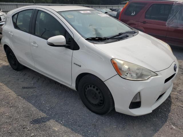 Photo 4 from auction – 2013 TOYOTA PRIUS C with VIN JTDKDTB36D1538532