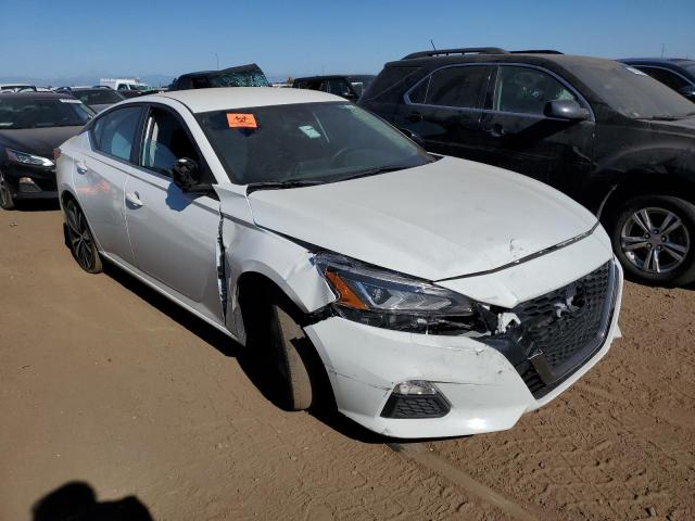 Photo 4 from auction – 2018 NISSAN ALTIMA SR with VIN 1N4BL4CVXNN344546