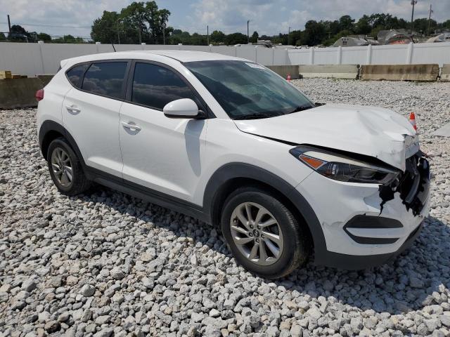 Photo 4 from auction – 2017 HYUNDAI TUCSON SE with VIN KM8J23A42HU545361