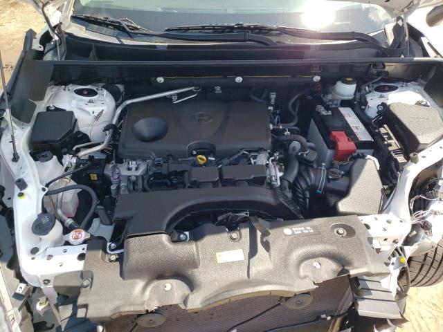 Photo 11 from auction – 2019 TOYOTA RAV4 XLE with VIN JTMW1RFV5KD012431
