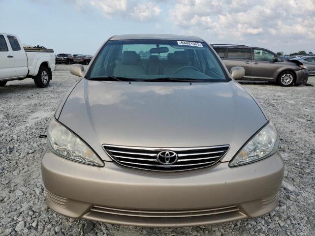Photo 5 from auction – 2005 TOYOTA CAMRY LE with VIN 4T1BE32K15U040772