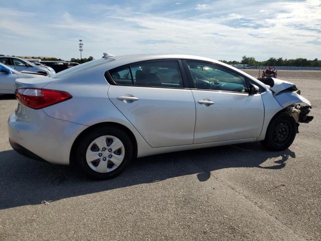 Photo 3 from auction – 2016 KIA FORTE LX with VIN KNAFX4A64G5540249