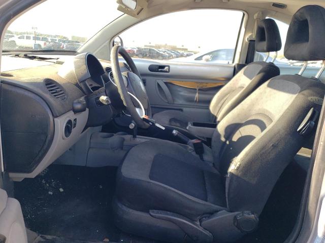 Photo 7 from auction – 2000 VOLKSWAGEN NEW BEETLE with VIN 3VWCA21C9YM492483