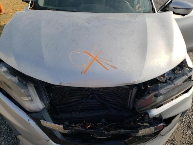 Photo 12 from auction – 2017 NISSAN ROGUE S with VIN KNMAT2MT6HP565495