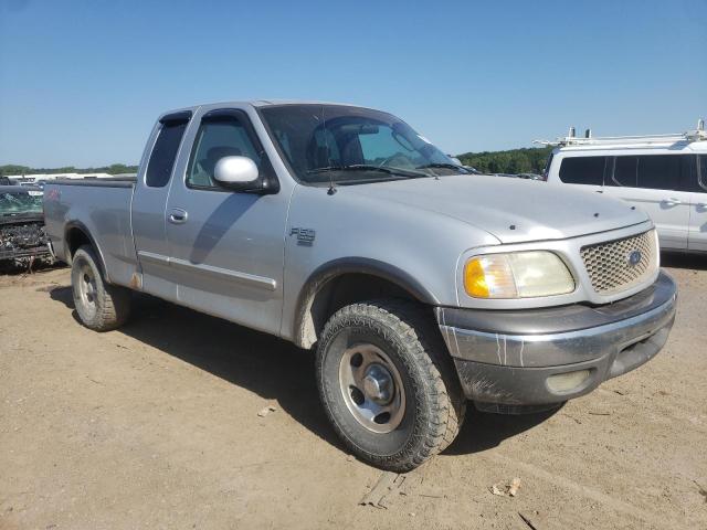 Photo 4 from auction – 2002 FORD F150 with VIN 1FTRX18L42NB03015
