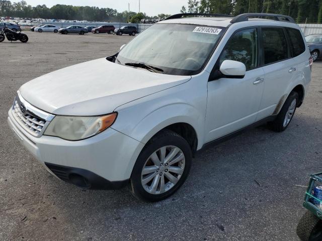 SUBARU FORESTER 2 2013 with VIN JF2SHADC1DG416388 - Photo from auction