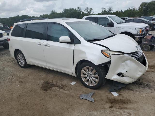 Photo 4 from auction – 2016 TOYOTA SIENNA XLE with VIN 5TDYK3DC6GS742168