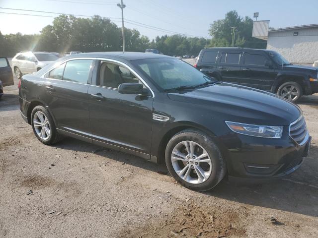 Photo 4 from auction – 2015 FORD TAURUS SEL with VIN 1FAHP2E87FG133997