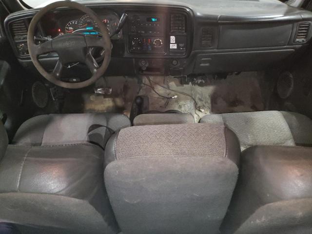 Zdjęcie 8 z aukcji – 2003 CHEVROLET SILVERADO z VIN 1GCHK29U13E275673