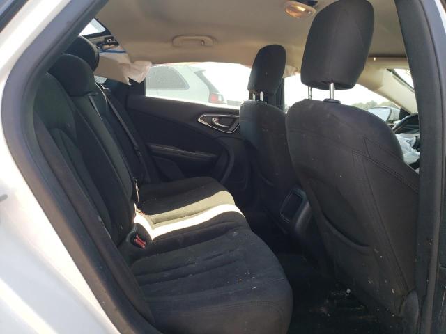 Photo 10 from auction – 2015 CHRYSLER 200 LIMITE with VIN 1C3CCCAB9FN591709