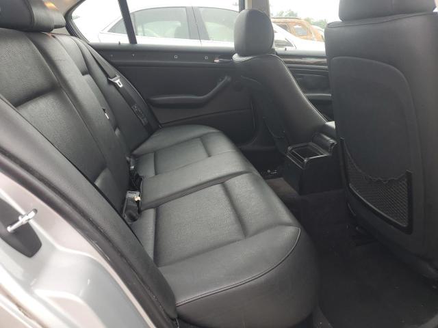Photo 10 from auction – 2003 BMW 325 I with VIN WBAET37423NJ39686