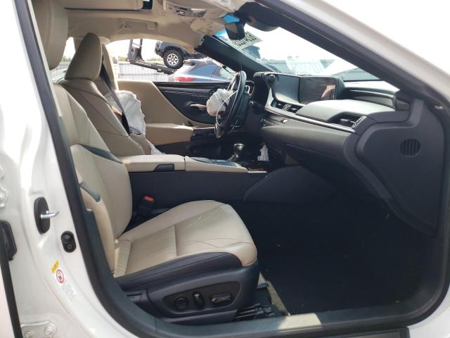 Photo 7 from auction – 2019 LEXUS ES 300H with VIN JTHB21B16K2006356
